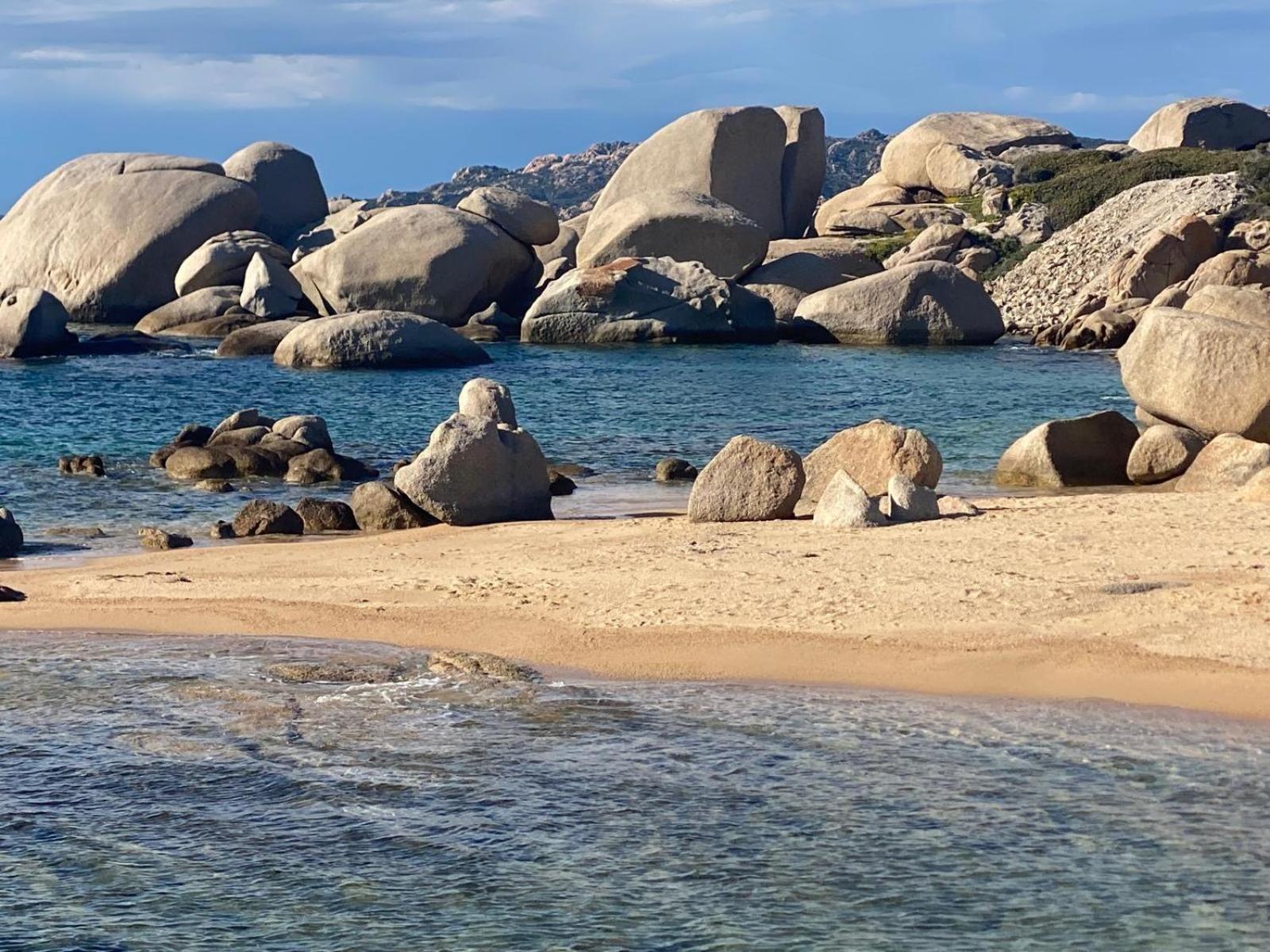 Lo Stazzo Di Wally Konuk evi Porto Pollo Dış mekan fotoğraf